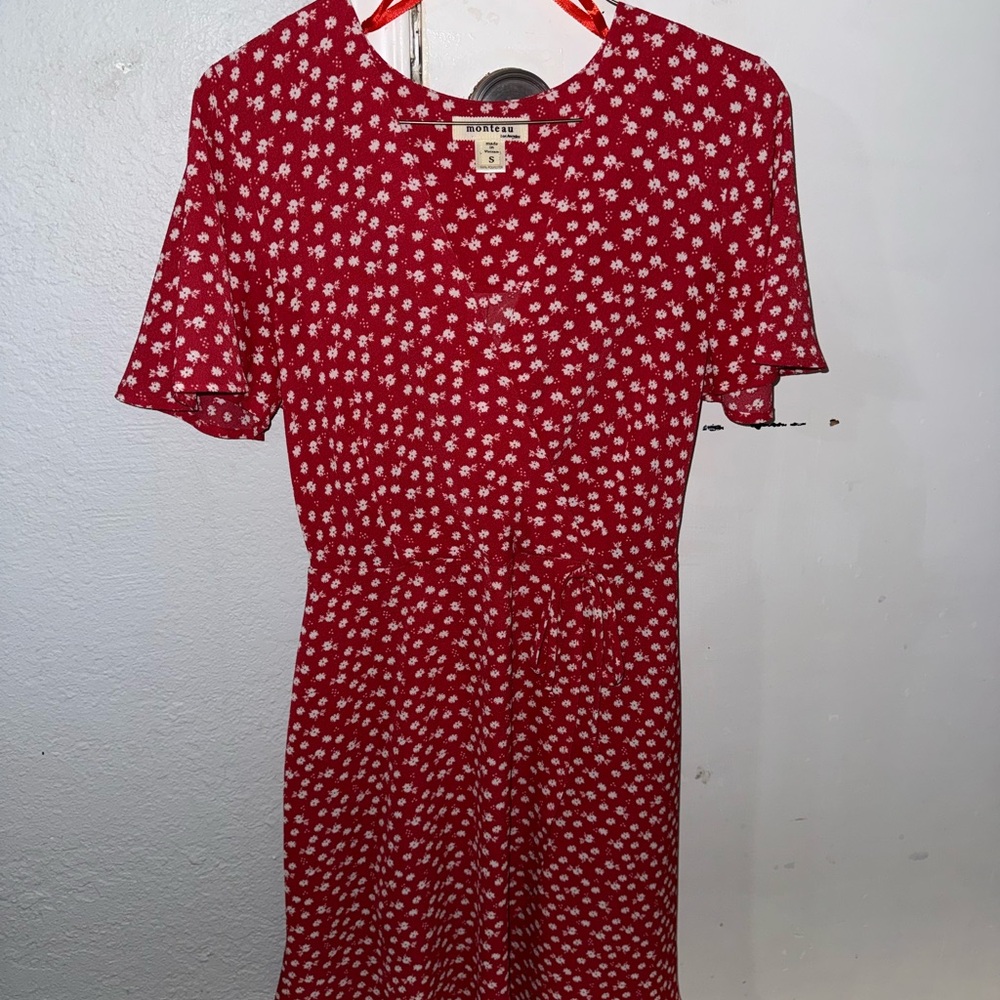 Monteau Red and White Floral Midi Dress